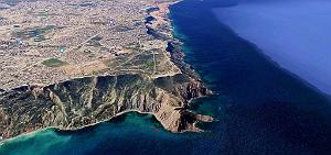 CAP ROUX ET LES BATEAUX EN CIMENT (4)-b